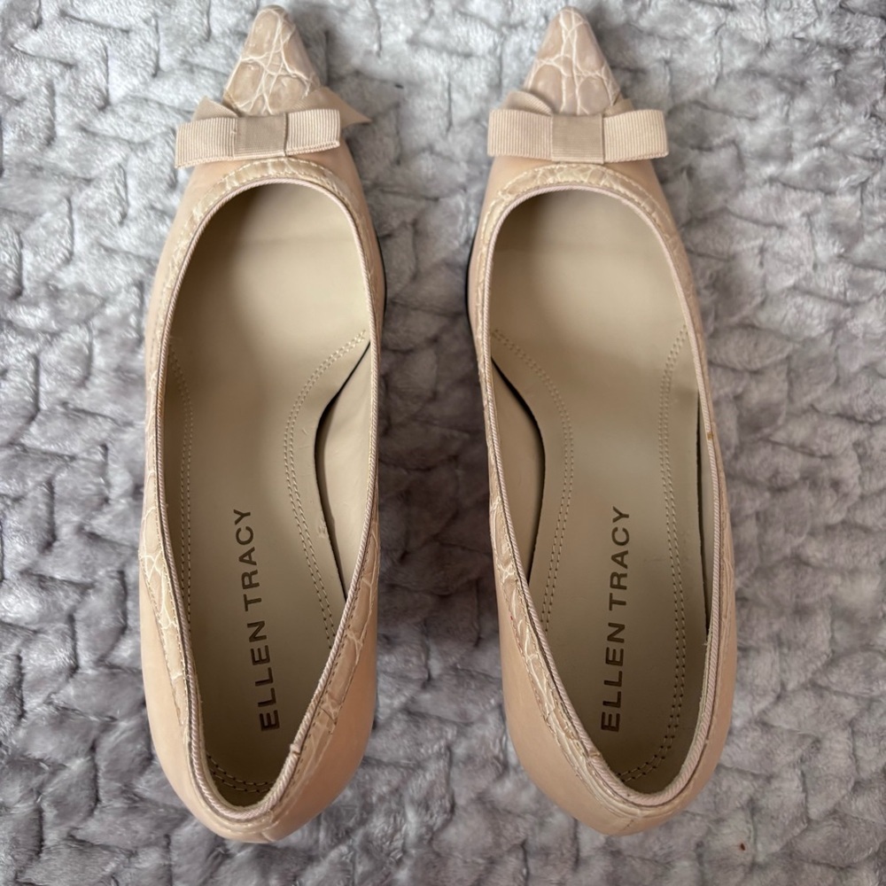 Ellen Tracy Eclipse Beige Croc-Patterned Heels - image 8